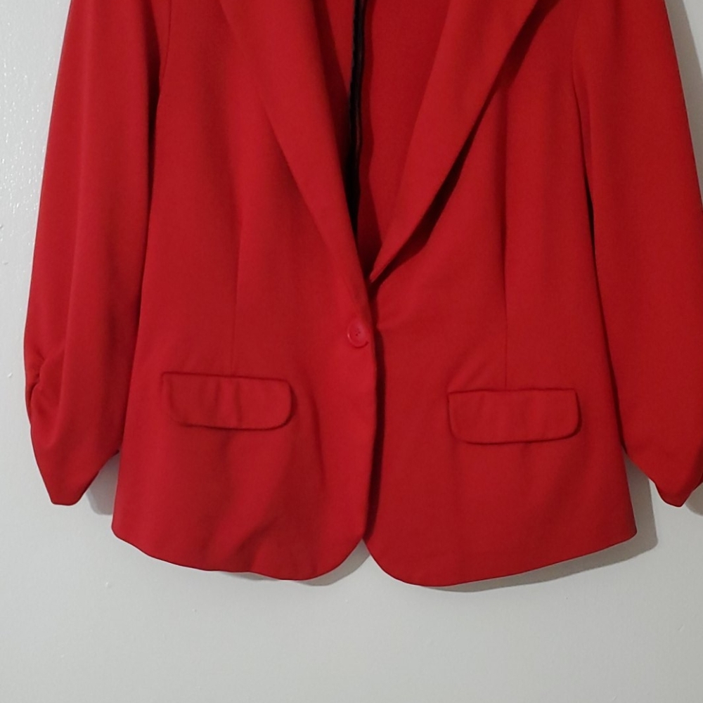 Moving - Picture 2 of 2